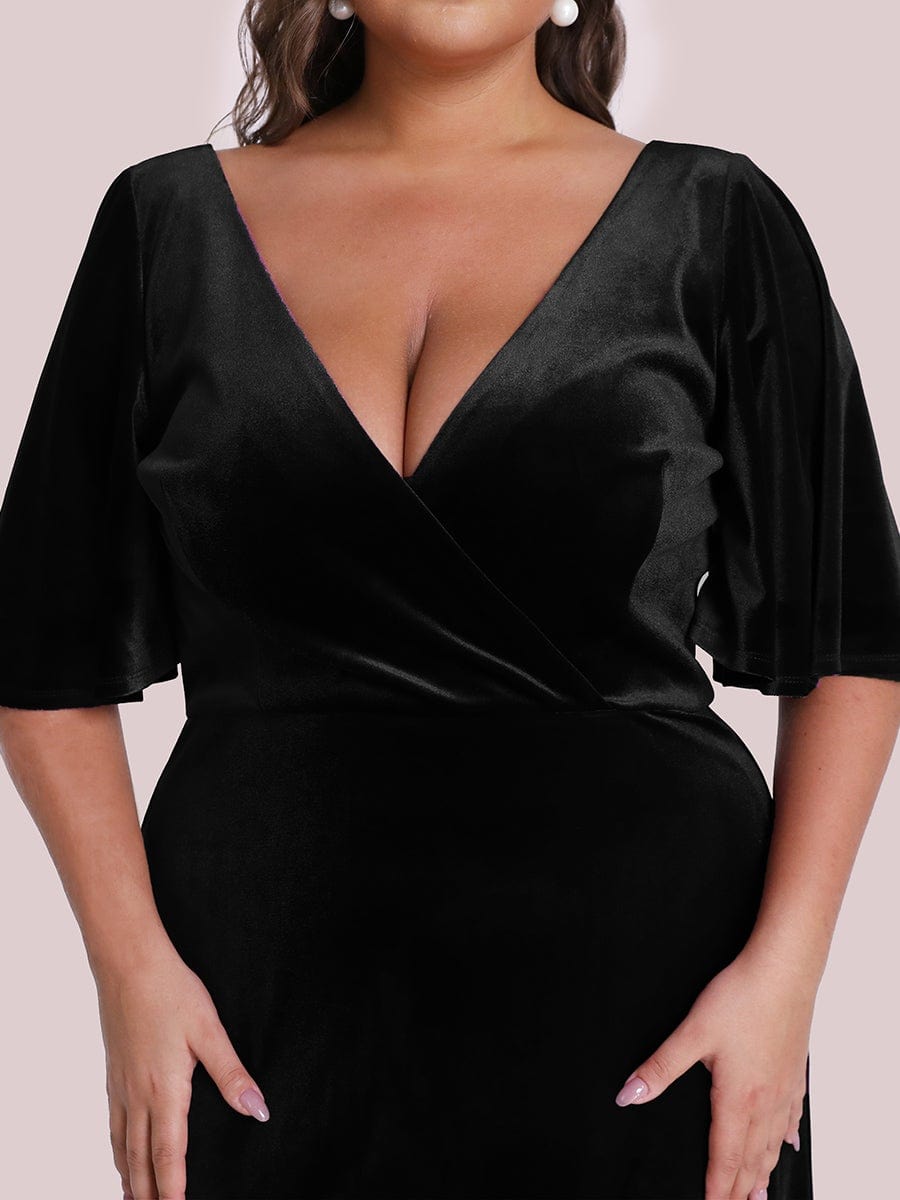 Plus Size Velvet Maxi Dress #color_Black