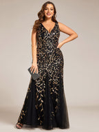 Plus Size V-Neck Sequin Bodycon Tulle Maxi Dress #color_Black & Gold
